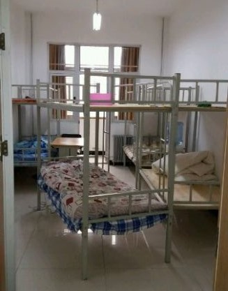 <a href=https://www.211g.cn/tag/gansu.html target=_blank class=infotextkey>甘肃</a><a href=https://www.211g.cn/tag/jianzhu.html target=_blank class=infotextkey>建筑</a><a href=https://www.211g.cn/tag/zhiye.html target=_blank class=infotextkey>职业</a><a href=https://www.211g.cn/tag/jishu.html target=_blank class=infotextkey>技术</a><a href=https://www.211g.cn/tag/xueyuan.html target=_blank class=infotextkey>学院</a>宿舍条件与设施