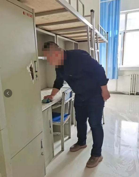 宿舍生活环境 <a href=https://www.211g.cn/tag/gansu.html target=_blank class=infotextkey>甘肃</a>有色冶金<a href=https://www.211g.cn/tag/zhiye.html target=_blank class=infotextkey>职业</a><a href=https://www.211g.cn/tag/jishu.html target=_blank class=infotextkey>技术</a><a href=https://www.211g.cn/tag/xueyuan.html target=_blank class=infotextkey>学院</a>宿舍图片