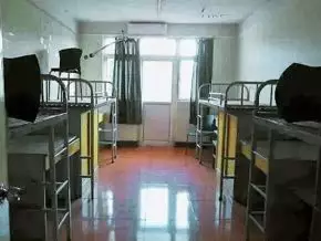 <a href=https://www.211g.cn/tag/shanghai.html target=_blank class=infotextkey>上海</a><a href=https://www.211g.cn/tag/waiguoyu.html target=_blank class=infotextkey>外国语</a><a href=https://www.211g.cn/tag/daxue.html target=_blank class=infotextkey>大学</a>宿舍条件及设施（含宿舍图片）