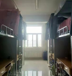 <a href=https://www.211g.cn/tag/ningxia.html target=_blank class=infotextkey>宁夏</a><a href=https://www.211g.cn/tag/caijing.html target=_blank class=infotextkey>财经</a><a href=https://www.211g.cn/tag/zhiye.html target=_blank class=infotextkey>职业</a><a href=https://www.211g.cn/tag/jishu.html target=_blank class=infotextkey>技术</a><a href=https://www.211g.cn/tag/xueyuan.html target=_blank class=infotextkey>学院</a>宿舍条件与设施介绍（含宿舍照片）