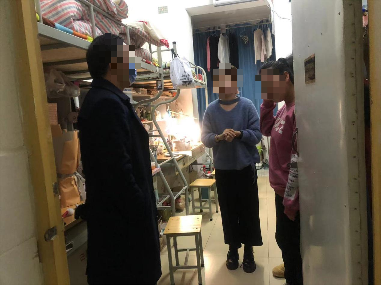 <a href=https://www.211g.cn/tag/xian.html target=_blank class=infotextkey>西安</a><a href=https://www.211g.cn/tag/zhiye.html target=_blank class=infotextkey>职业</a><a href=https://www.211g.cn/tag/jishu.html target=_blank class=infotextkey>技术</a><a href=https://www.211g.cn/tag/xueyuan.html target=_blank class=infotextkey>学院</a>宿舍环境如何,有空调吗?(附宿舍图片) <a href=https://www.211g.cn/tag/xian.html target=_blank class=infotextkey>西安</a><a href=https://www.211g.cn/tag/zhiye.html target=_blank class=infotextkey>职业</a><a href=https://www.211g.cn/tag/jishu.html target=_blank class=infotextkey>技术</a><a href=https://www.211g.cn/tag/xueyuan.html target=_blank class=infotextkey>学院</a>宿舍环境如何,有空调吗?(附宿舍图片)