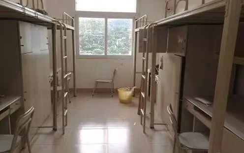 厦门大学嘉庚学院宿舍环境及空调情况介绍