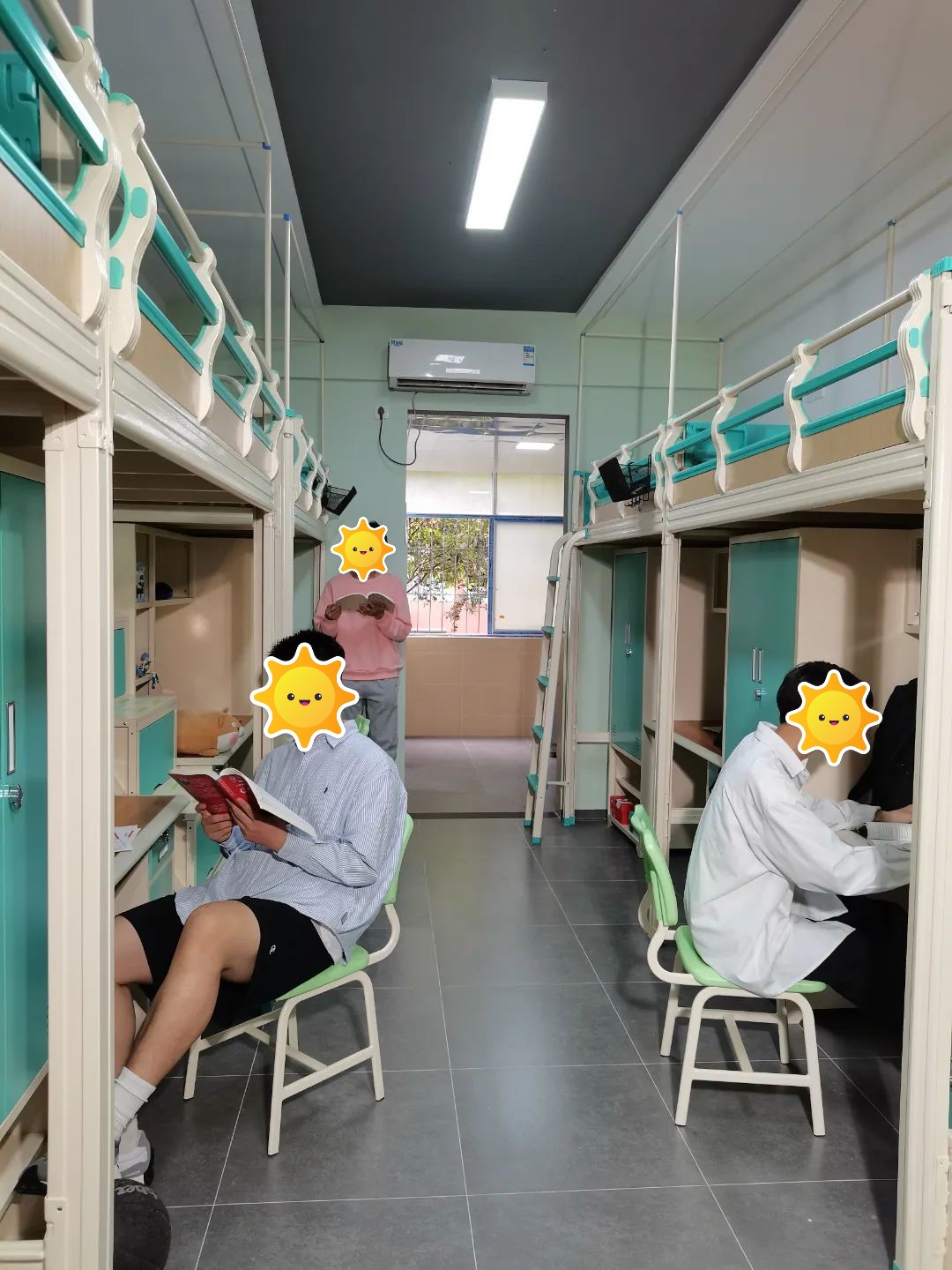 武昌工<a href=https://www.211g.cn/tag/xueyuan.html target=_blank class=infotextkey>学院</a>宿舍条件如何，是否配备空调（含宿舍照片）