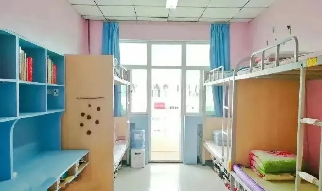 <a href=https://www.211g.cn/tag/henan.html target=_blank class=infotextkey>河南</a>牧业<a href=https://www.211g.cn/tag/jingji.html target=_blank class=infotextkey>经济</a><a href=https://www.211g.cn/tag/xueyuan.html target=_blank class=infotextkey>学院</a>宿舍环境 <a href=https://www.211g.cn/tag/henan.html target=_blank class=infotextkey>河南</a>牧业<a href=https://www.211g.cn/tag/jingji.html target=_blank class=infotextkey>经济</a><a href=https://www.211g.cn/tag/xueyuan.html target=_blank class=infotextkey>学院</a>宿舍图片