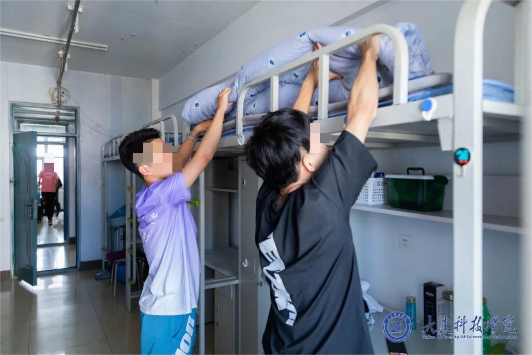 <a href=https://www.211g.cn/tag/dalian.html target=_blank class=infotextkey>大连</a><a href=https://www.211g.cn/tag/keji.html target=_blank class=infotextkey>科技</a><a href=https://www.211g.cn/tag/xueyuan.html target=_blank class=infotextkey>学院</a>宿舍条件与空调配置介绍