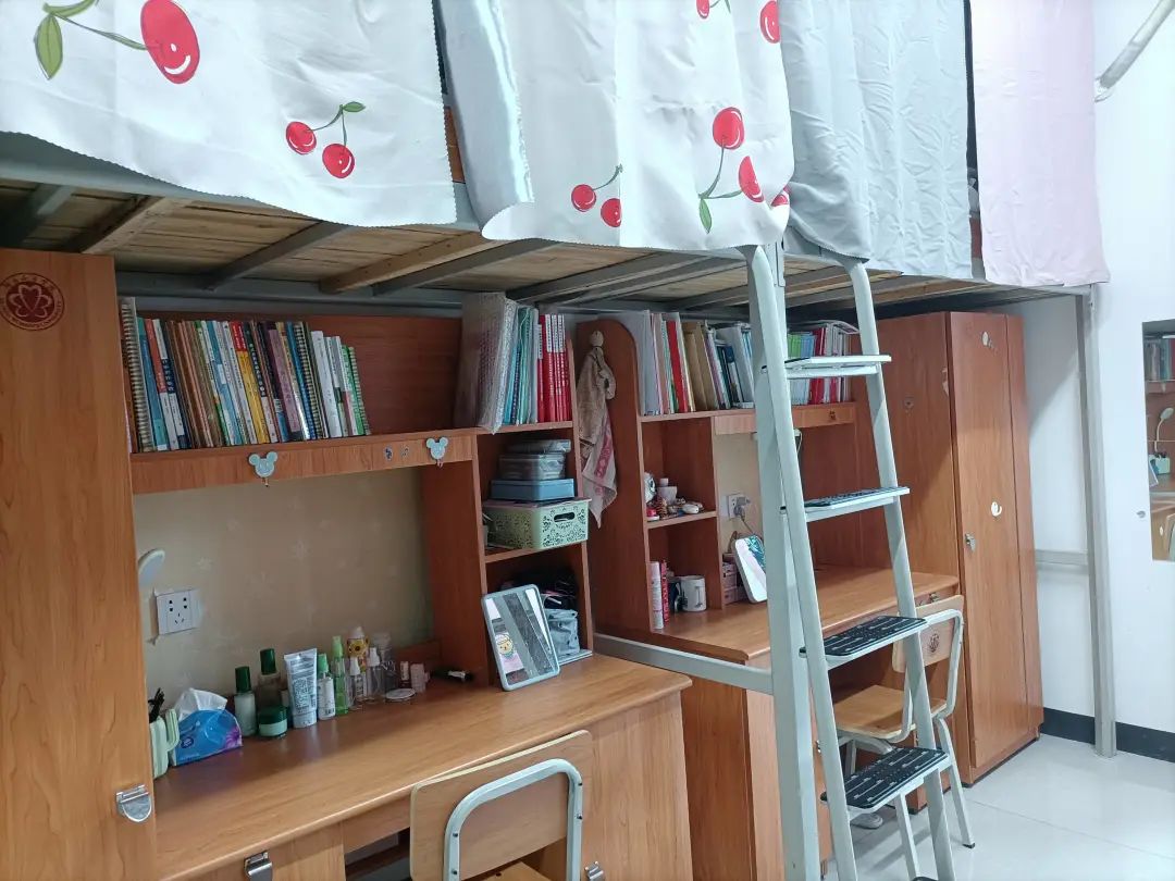 <a href=https://www.211g.cn/tag/hunan.html target=_blank class=infotextkey>湖南</a>女子<a href=https://www.211g.cn/tag/xueyuan.html target=_blank class=infotextkey>学院</a>宿舍环境图