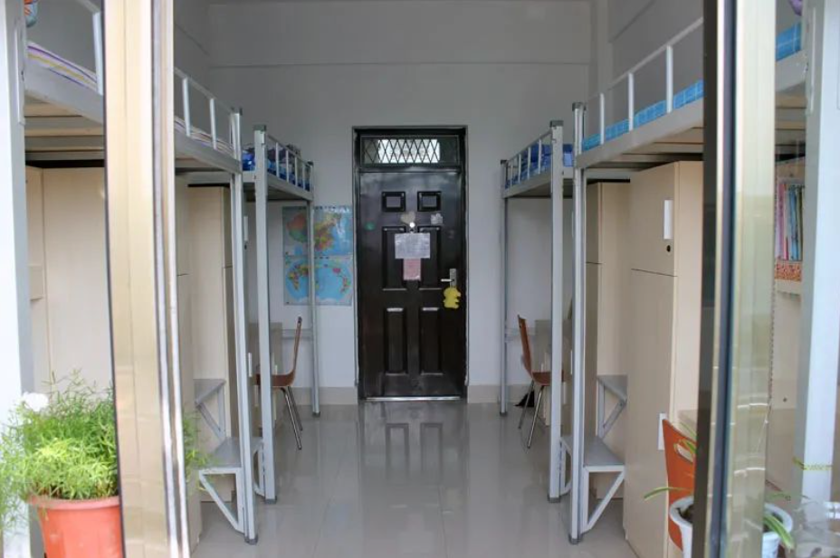 白银矿冶职业技术学院宿舍环境及空调配置情况
