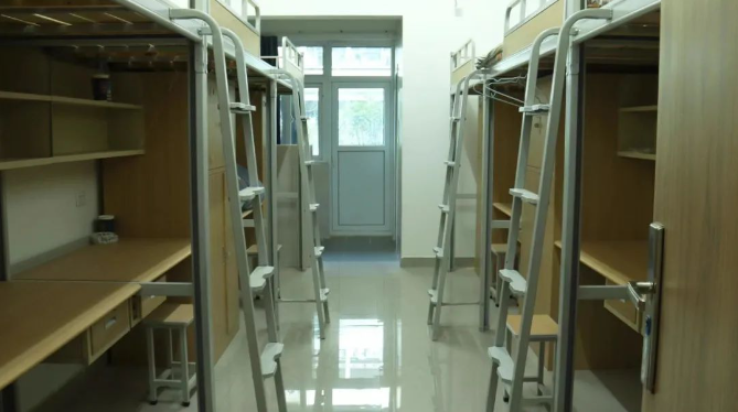 新乡工程学院宿舍条件与空调配置介绍