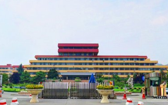青岛大学奖学金种类及金额是多少?